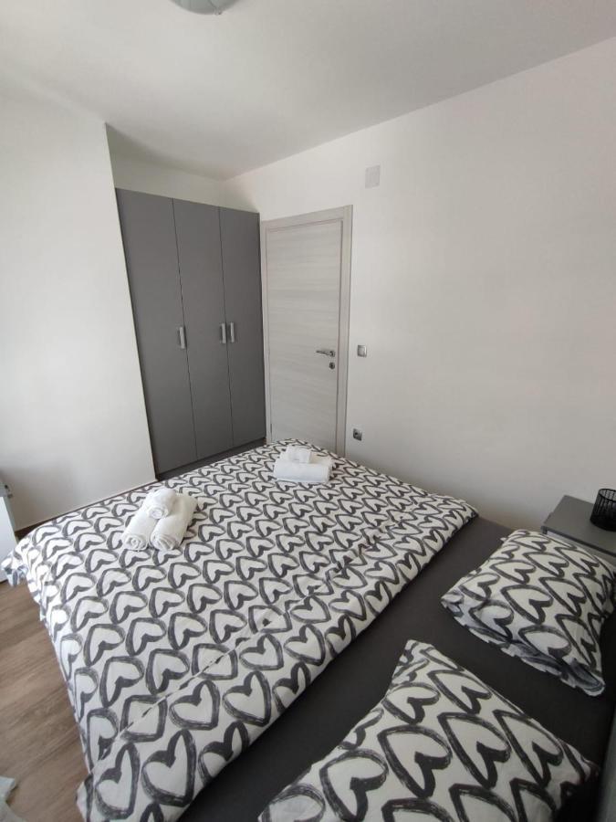 Apartman Ivana Biograd Na Moru Zewnętrze zdjęcie