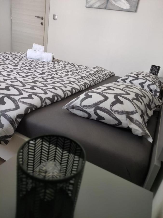 Apartman Ivana Biograd Na Moru Zewnętrze zdjęcie