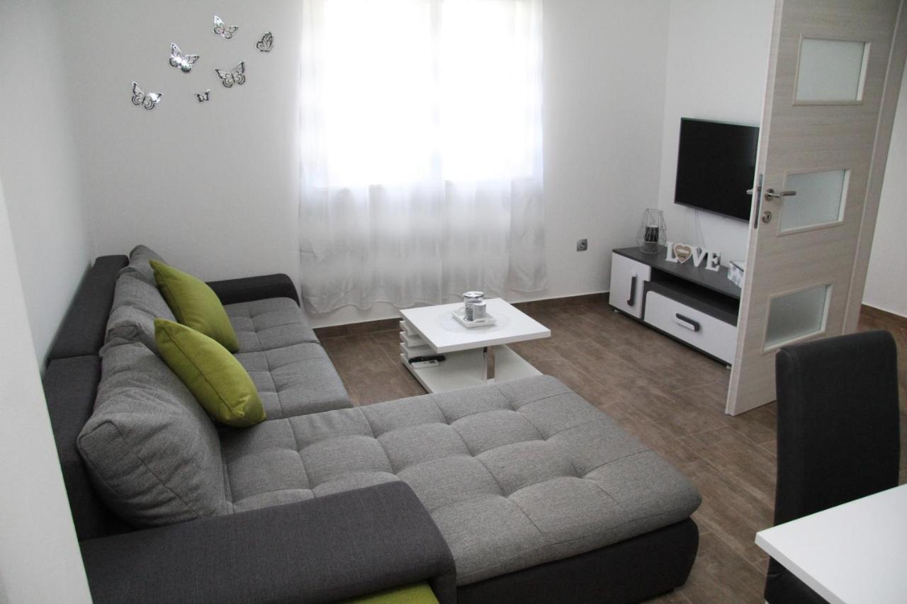 Apartman Ivana Biograd Na Moru Zewnętrze zdjęcie